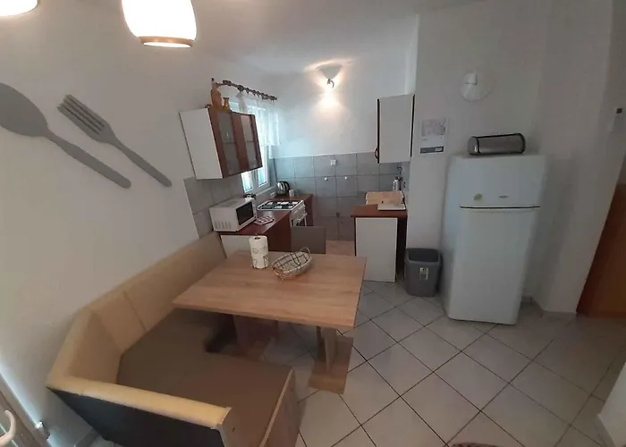 In - Insel Krk 43315 Апартаменты *