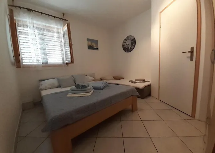 In - Insel Krk 43315 Малинска