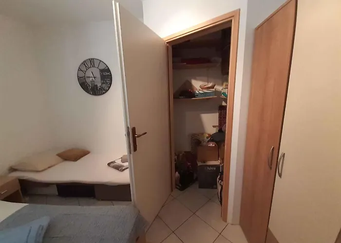 Апартаменты In - Insel Krk 43315 Малинска